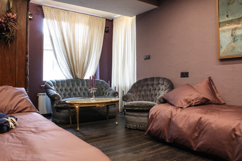 Le Rendezvous Apartment Veliko Tărnovo Cameră foto